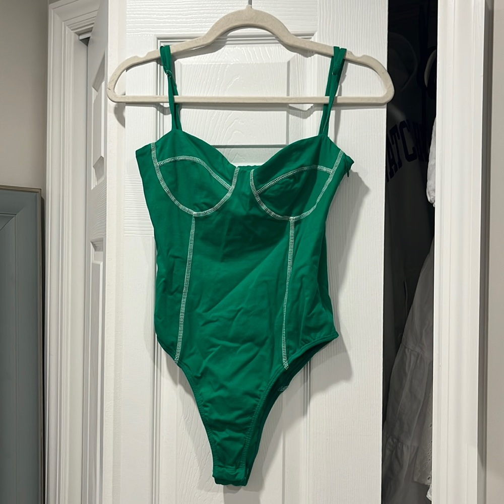 Princess polly body suit